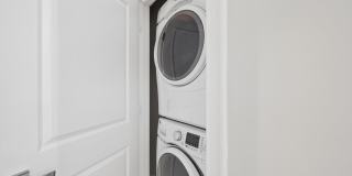 77 Van Dam Street unit: 408 Gallery 8