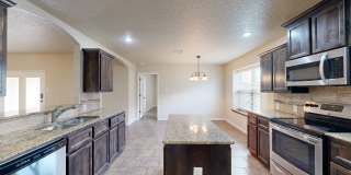 2 WEEKS FREE RENT + $1,895 ONE STORY 4 BEDROOM WITH 3 FULL BATHS Gallery 16