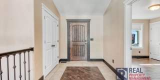 Beautiful - Elegant - 5 Bedrooms - 3 Car - 3,700 sq ft - Home for rent Beautiful - Elegant - 5 Bedrooms - 3 Car - 3,700 sq ft - Home for rent Gallery 17