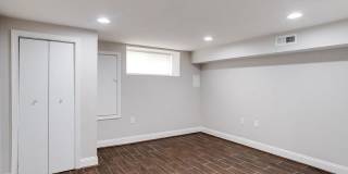 442 N Linwood Ave Gallery 25