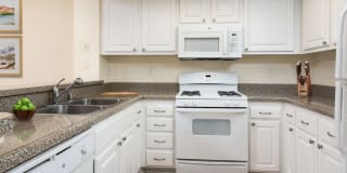 eaves Thousand Oaks Gallery 14