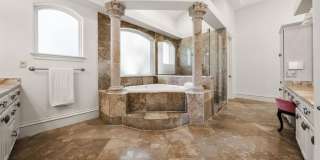 Lake Travis Waterfront Retreat – For Lease Gallery 24