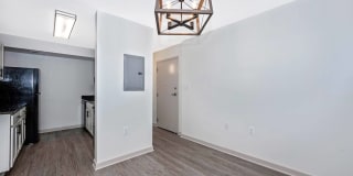 Hilltop Apartments Gallery 19