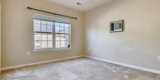 Resort-Style High View Townhome with 2-Car Garage, Private Office & Walkable Hunt Valley Location Gallery 29