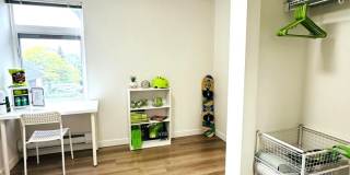 Radian Gallery 32