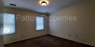 Shandon Oaks Townhome Gallery 12