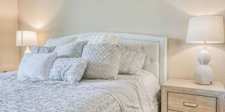 Westside area for Short or Long Term Rental (Completely Furnished) Beautiful 3 bed/2.5 baths plus Office space Gallery 11