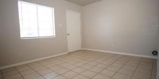 7309 Alameda Avenue Gallery 2