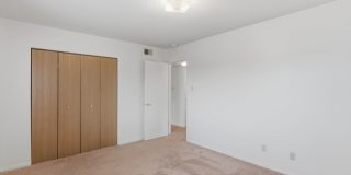Broadway Apartments Gallery 29
