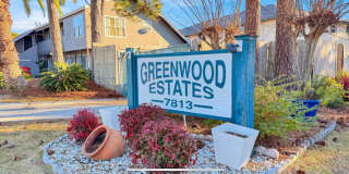 7813 North Lagoon Drive Gallery 1