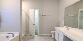 5543 CORAL VLY Gallery 8