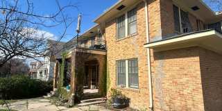 1037 W MAGNOLIA AVE Gallery 1