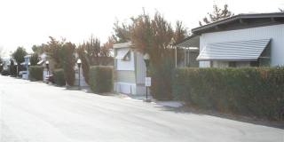 1048 West Rosamond Boulevard Gallery 1
