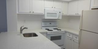 ONE BEDROOM ONE BATHROOM! WATERFRONT COMMUNITY! Gallery 1