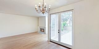 20 Vassar Aisle Gallery 4