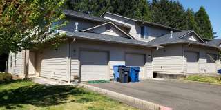 BEAUTIFUL 2 BEDROOM TOWNHOME IN SOUTH SALEM HILLS! Gallery 2