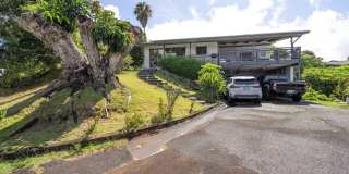 Rarely Available 3BA/2BA/3-4 Pkg SF in Aiea Heights Gallery 1