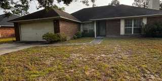 112 Wayfair Lane Gallery 1