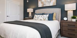 Verde at Howard Square East Gallery 8