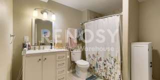 5 bed 5 bath | 2947 S Lisbon Way Aurora Colorado 80813 | AVAILABLE NOW Gallery 10