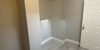 424 Ilchester Avenue Gallery 15