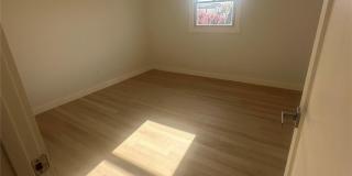 557 E Hudson Street Gallery 7