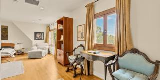3111 CHAIN BRIDGE Road NW Gallery 38