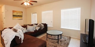 Stone Knights Apartments Gallery 4