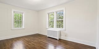 55 Monroe Place Apartments Gallery 3