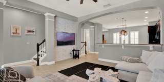 Stunning 3/3.5 Baldwin Park Townhome with 2-Car Garage & Upgrades Galore! Gallery 5