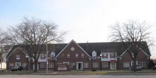 1125 EUREKA Road Gallery 1