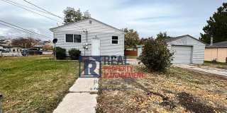 4 bedroom 2 bath - 1 Car Detached Garage - Small dog negotiable Gallery 32