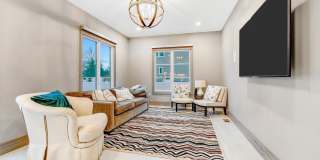 450 Wells Avenue Gallery 20