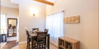 1123 S Tottenham Court Gallery 6