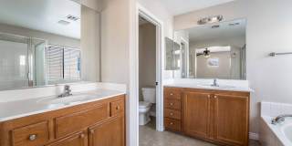 Charming 5-Bedroom Home in the Heart of Las Vegas Gallery 15