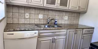 1015 Macy Street Gallery 9