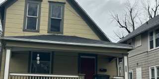 Akron Single-Family Home *ACCEPTING VOUCHERS* Gallery 1