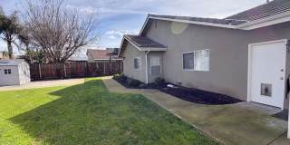 Spacious home with 3 Car Garage & Pool Available Now! Spacious home with 3 Car Garage & Pool Available Now! Gallery 22