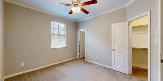 2011 Harvey Mitchell Parkway S Gallery 20