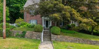 Manor Woods 5 Bedroom 2.5 Bathroom Colonial Home Gallery 1