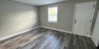 Newly remodeled one bedroom available soon! Gallery 4