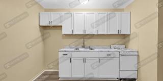 16705 Greenfield Rd Apt 6 Gallery 8