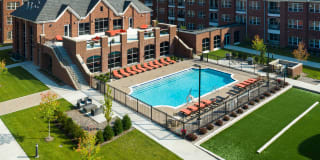 Luxembourg Gallery 45