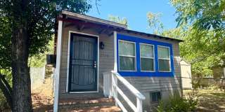 Cute Cottage Style house!! Cute Cottage Style house!! Gallery 1