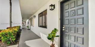 9920 NW 68th Pl Gallery 2