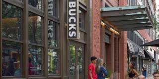 The Astrid Gallery 38