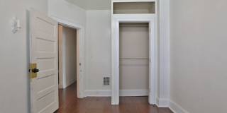 Central Campus - LARGE 4 Bedroom House with off-street parking Gallery 21