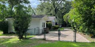 3/1.5 Brick Home in Alpine Hills subdivision Gallery 5