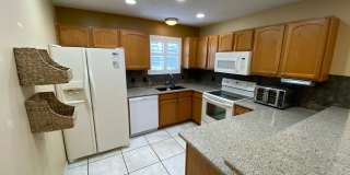 SEASONAL RENTAL or ANNUAL LEASE in The Village of Duval 2 Beds, 2 Bath + den home, Pets OK. Gallery 13