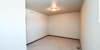 Stylish Townhome in Harrisburg School District – Open Floor Plan & Loft! Gallery 32